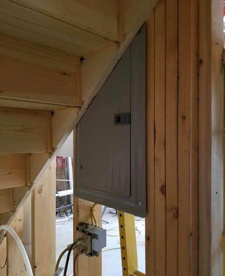 Illustration de l'article : Ces 18 bricoleurs qui ont raté leurs chantiers