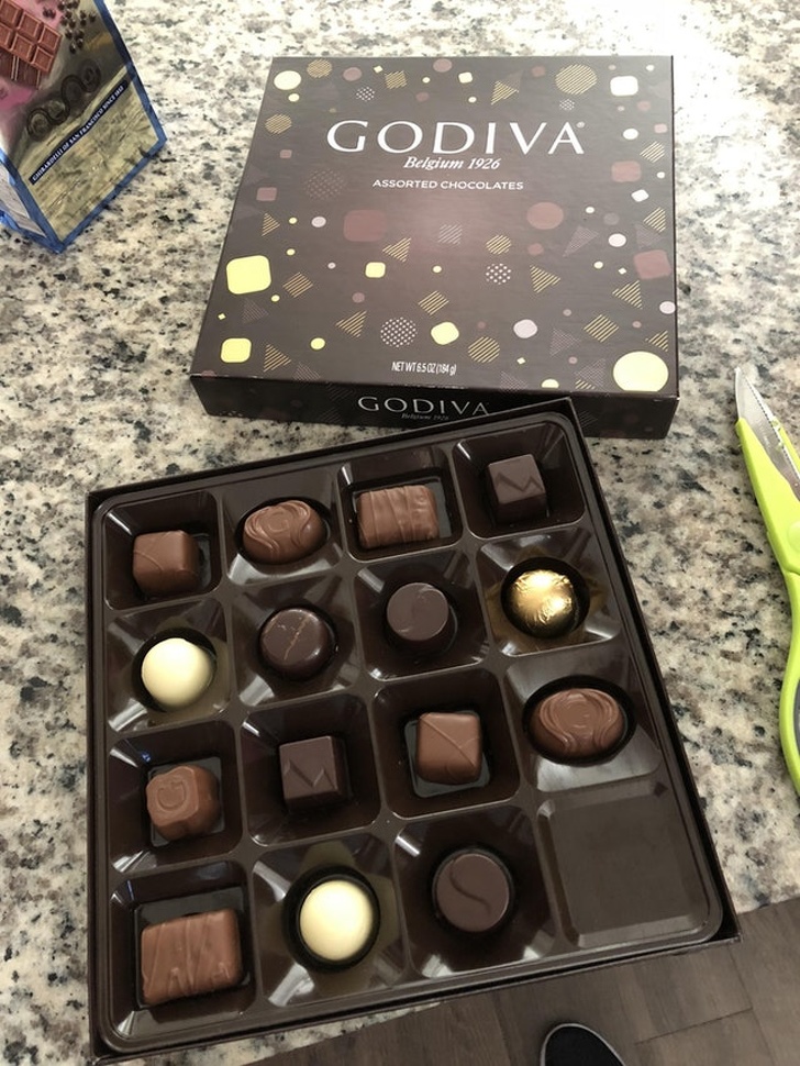 Illustration de l'article : Ces 20 photos de situations dérangeantes, surtout pour les maniaques