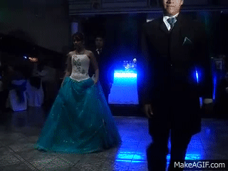 Illustration de l'article : 15 dangers que vous encourez en portant une robe de soirée