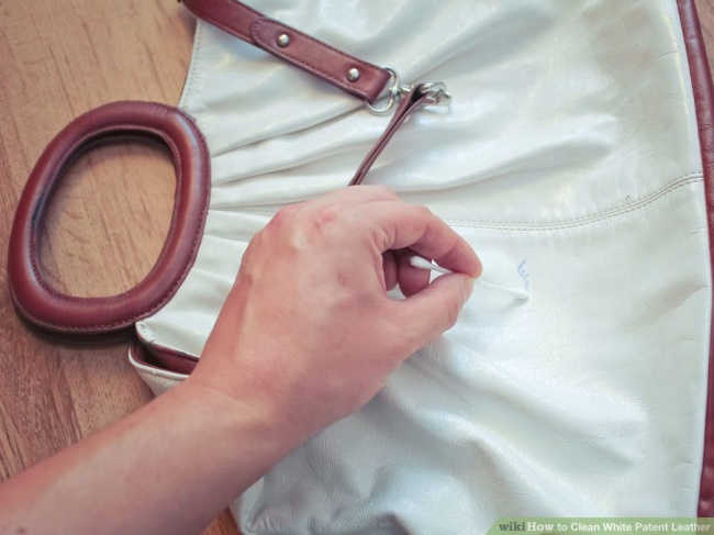 Illustration de l'article : 14 trucs bien pens&eacute;s qui vous aideront &agrave; pr&eacute;server vos habits et vos chaussures