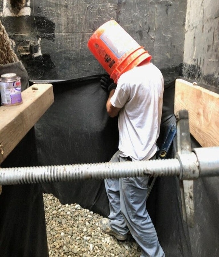 Illustration de l'article : Ces 20 personnes ont le sens de l'humour pour résoudre leur problème