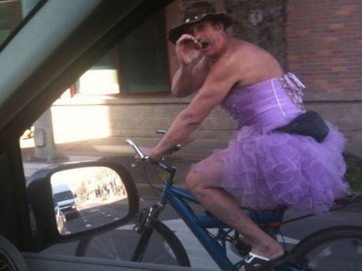 Illustration de l'article : Ces 16 situations qui montrent que parfois le monde ne tourne pas rond