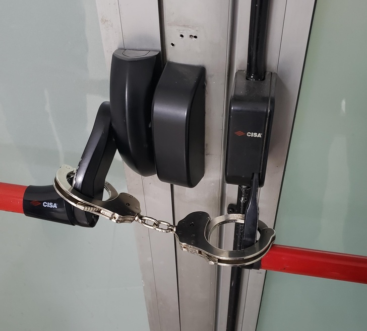 Illustration de l'article : Ces 15 personnes qui font preuve d'humour au travail