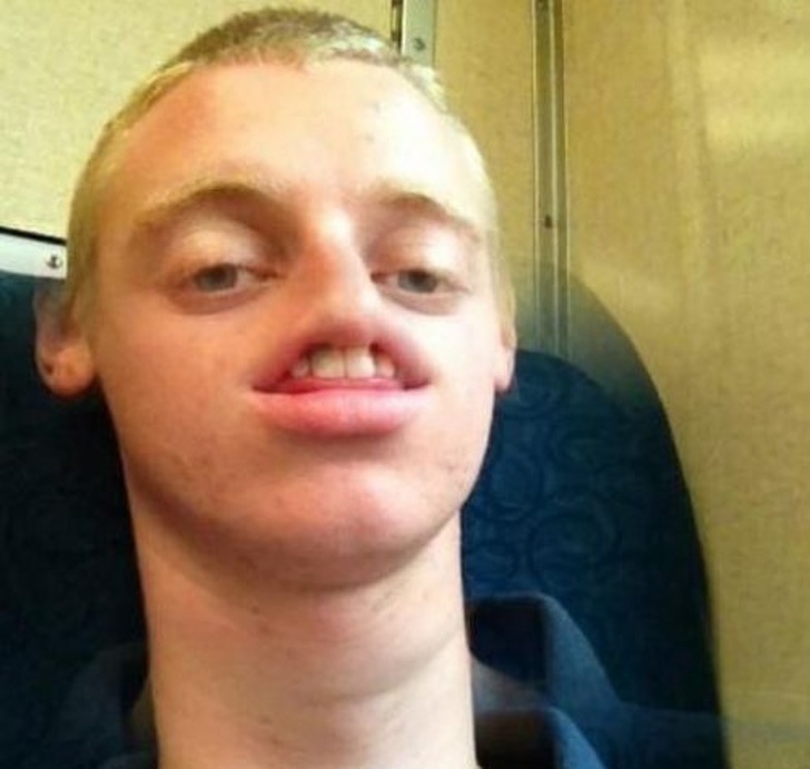 Illustration de l'article : Ces 23 photos prises en mode panoramas qui ont mal tourné