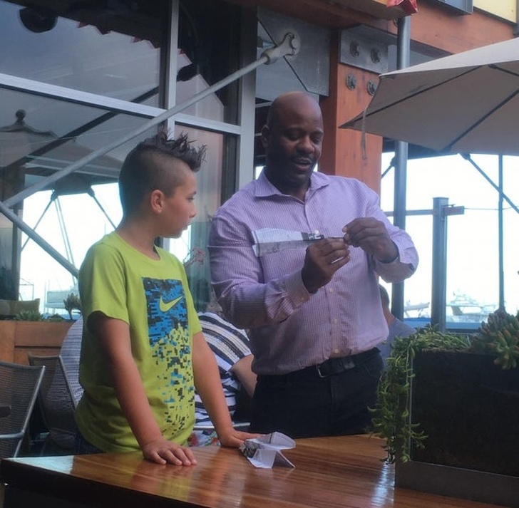 Illustration de l'article : Ces 21 personnes qui font preuve d'une générosité sans faille