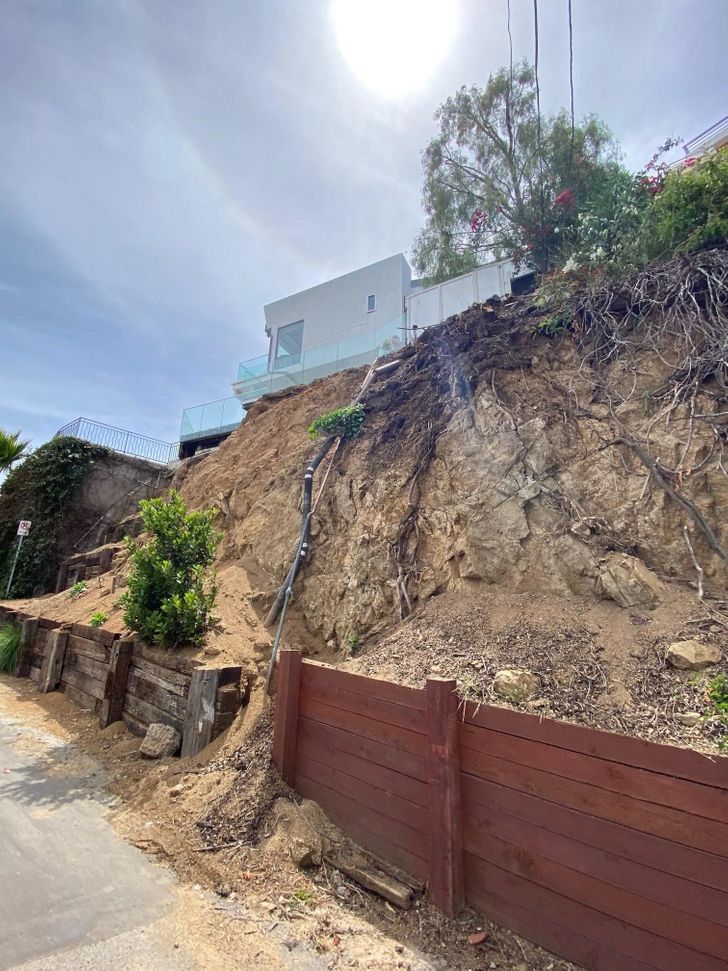 Illustration de l'article : Ces 20 constructions qui ne tiennent que sur un fil