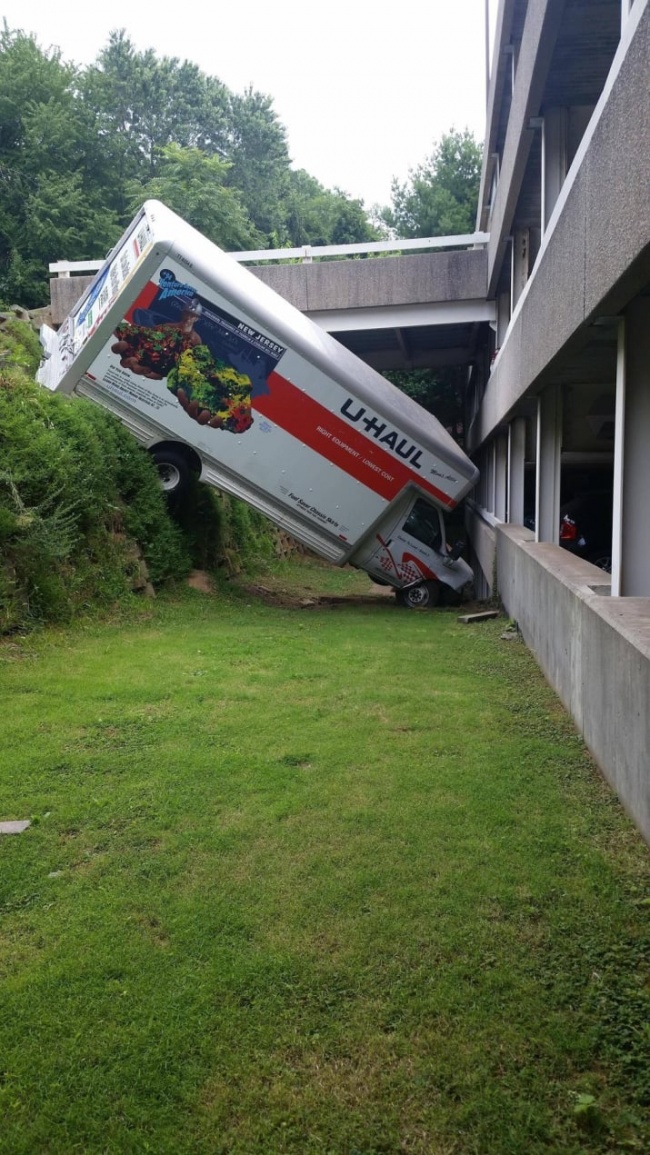 Illustration de l'article : 28 personnes ayant vécu le pire jour de leur vie au travail