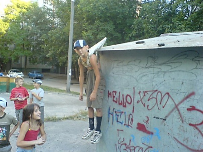 Illustration de l'article : 18 photos d’enfants prises en plein flagrant délit de bêtise