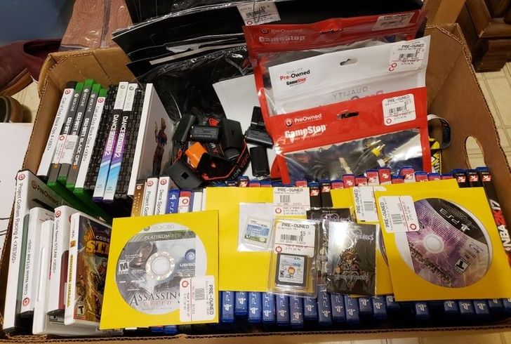 Illustration de l'article : Ces 20 photos d'objets de valeur jetés dans les ordures