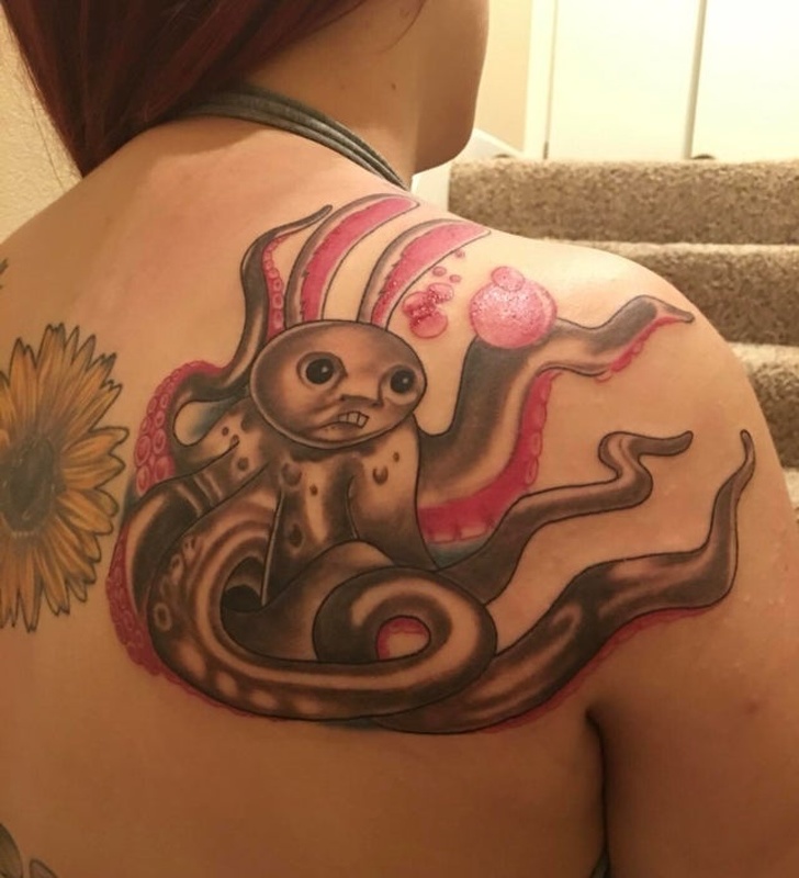 Illustration de l'article : Ces 19 tatouages rat&eacute;s qui encombrent leurs propri&eacute;taires 