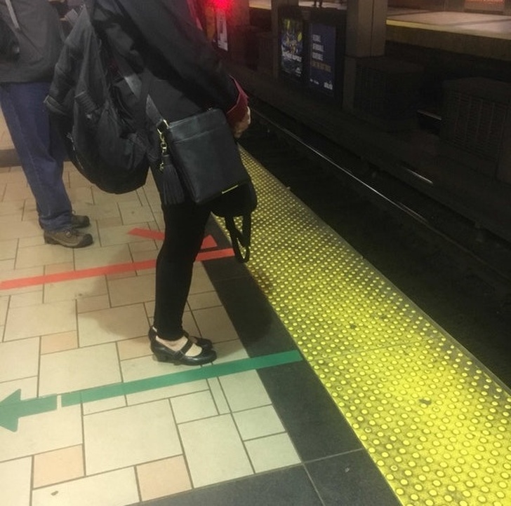 Illustration de l'article : Ces 22 photos qui montrent que certaines personnes peuvent faire des choses absurdes