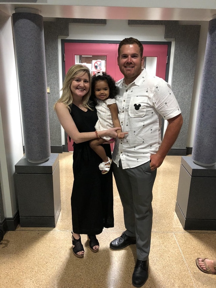 Illustration de l'article : Ces 18 photos qui représentent un souvenir émouvant vécu par ces personnes