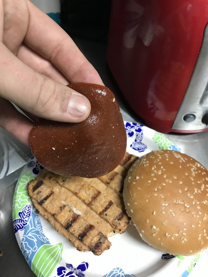 Illustration de l'article : Ces 18 internautes ont vu des bizarreries de très près