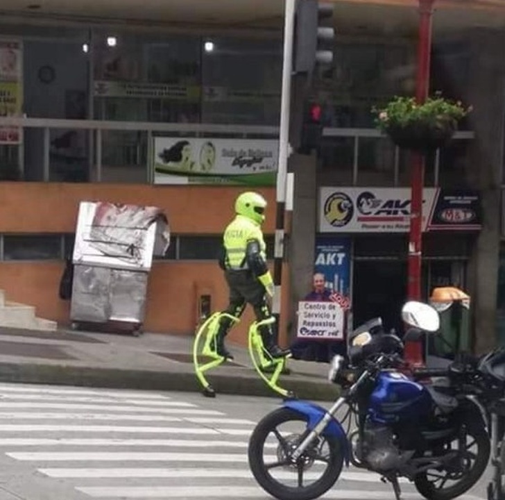 Illustration de l'article : Ces 18 personnes qui vivent dans le futur et qui nous d&eacute;passent