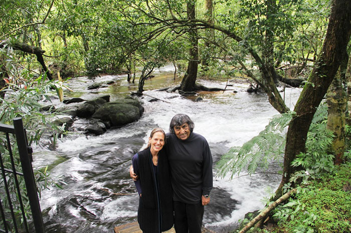 Illustration de l'article : Un couple achète une parcelle dans la forêt tropicale. 26 ans après, c'est une réserve naturelle !