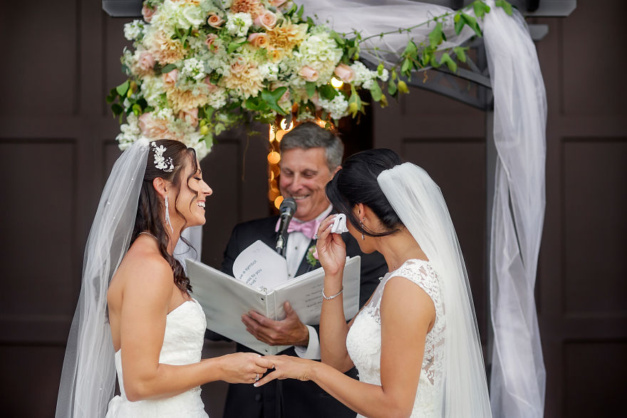 Illustration de l'article : L'amour n'a aucune frontière et ces 120 photos de mariage homosexuels donnent simplement envie de s'aimer !