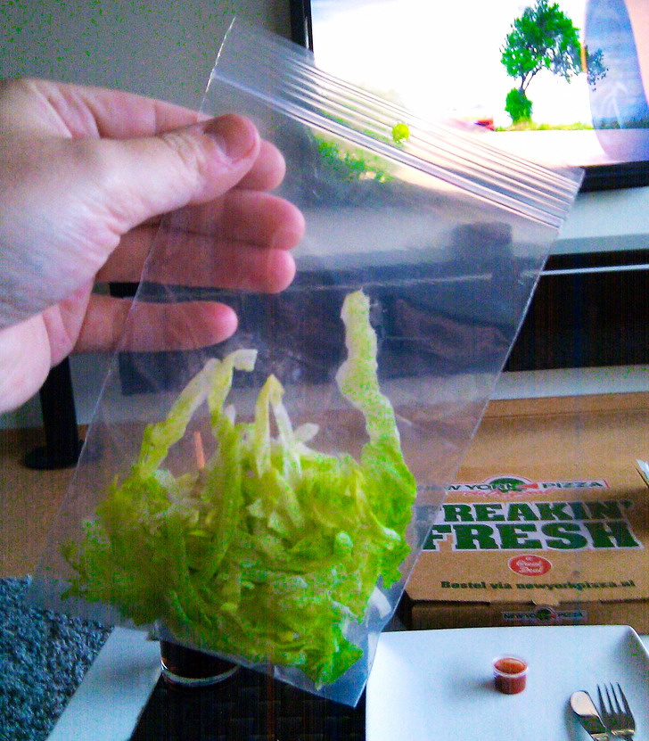 Illustration de l'article : Ces 17 personnes r&ecirc;vaient d'un repas savoureux... et ne l'ont jamais eu