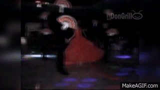 Illustration de l'article : 15 dangers que vous encourez en portant une robe de soirée