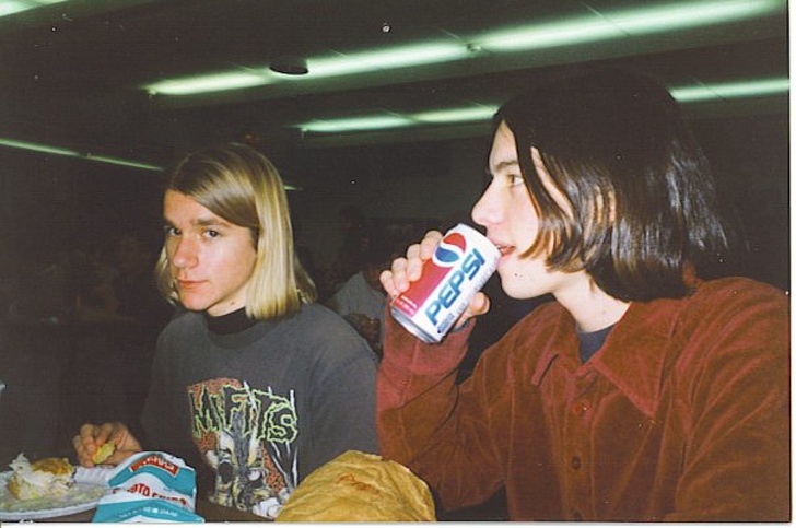 Illustration de l'article : Ces 34 photos souvenirs des années 90 