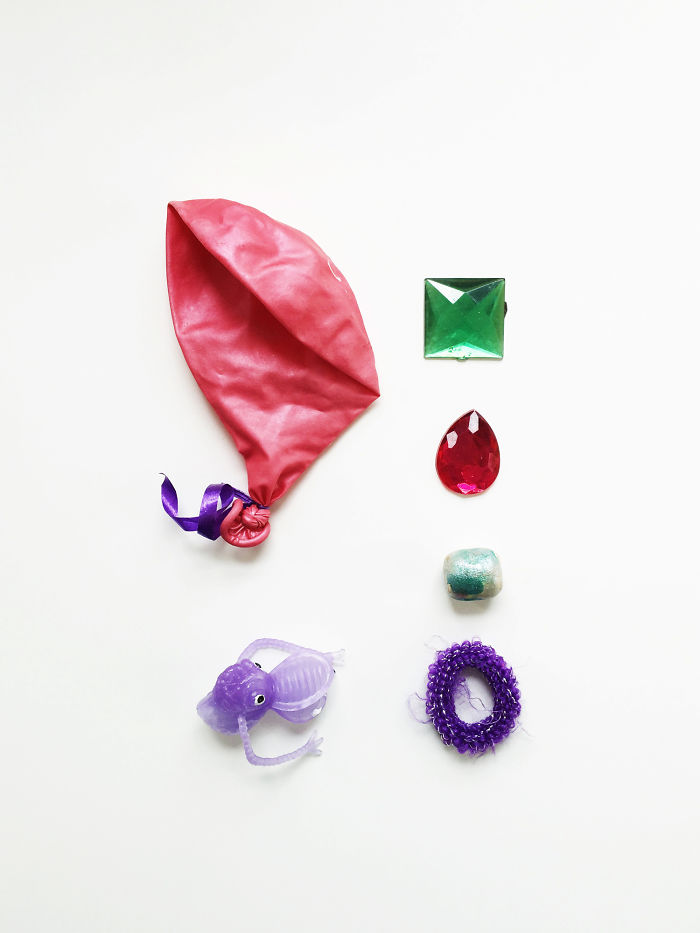 Illustration de l'article : Cette maman photographie chaque jour ce qu'elle trouve dans les poches de son fils en maternelle