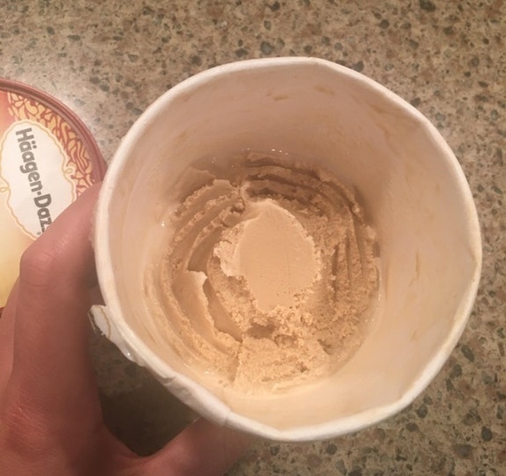 Illustration de l'article : Ces 22 photos qui montrent que certaines personnes peuvent faire des choses absurdes