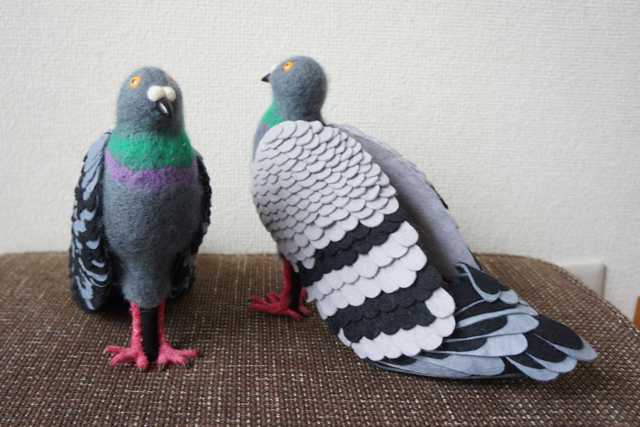 Illustration de l'article : Au Japon, une femme effraie les passants avec des chaussures en pigeons