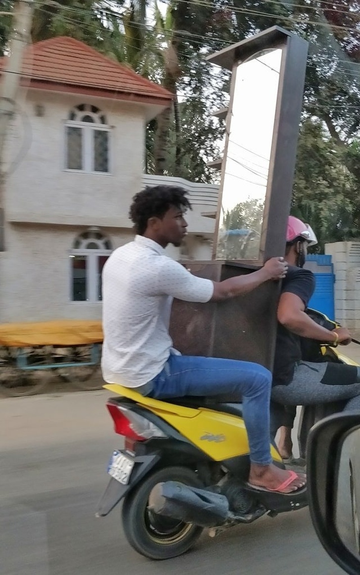 Illustration de l'article : Ces 30 personnes ont eu une soudaine envie de faire quelque chose de bête