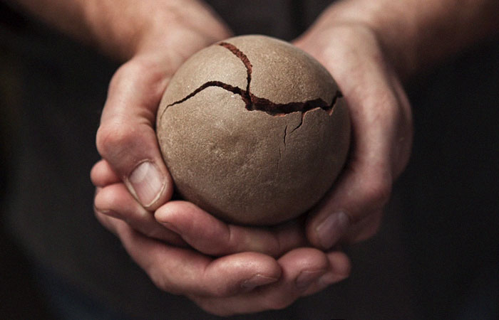 Illustration de l'article : La nouvelle mode chez les Japonais : le polissage de boules de terre