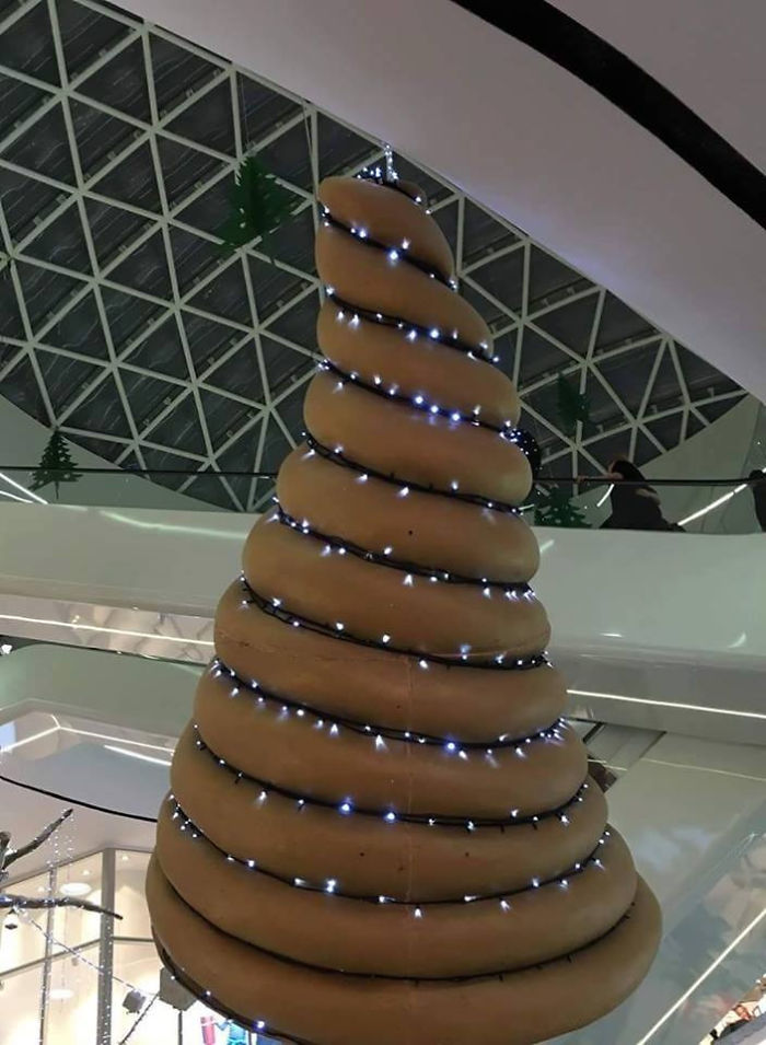 Illustration de l'article : 30 objets de Noël étant de véritables catastrophes