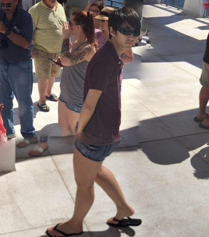 Illustration de l'article : Ces 23 photos prises en mode panoramas qui ont mal tourné