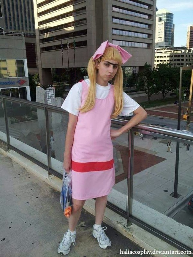 Illustration de l'article : Ces 22 personnes qui ont fait preuve d'imagination pour ressembler à leurs personnages préférés