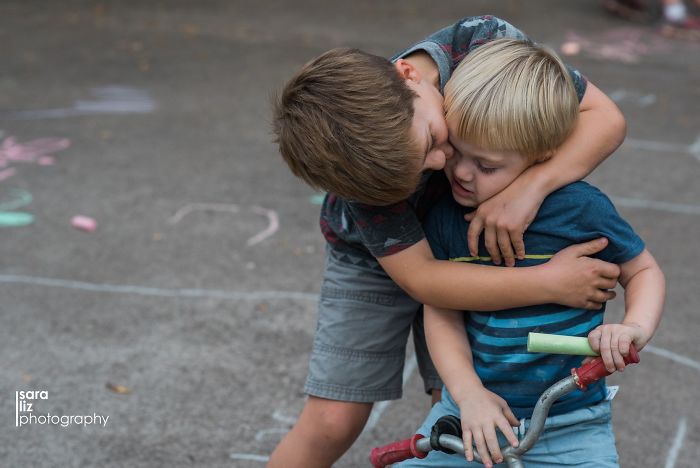 Illustration de l'article : 20 photos illustrant le quotidien d’une maman de garçons
