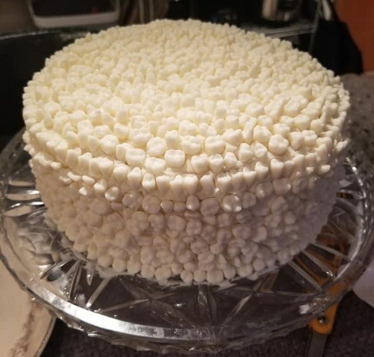 Illustration de l'article : Ces 20 objets et r&eacute;alisations tir&eacute;s par les cheveux