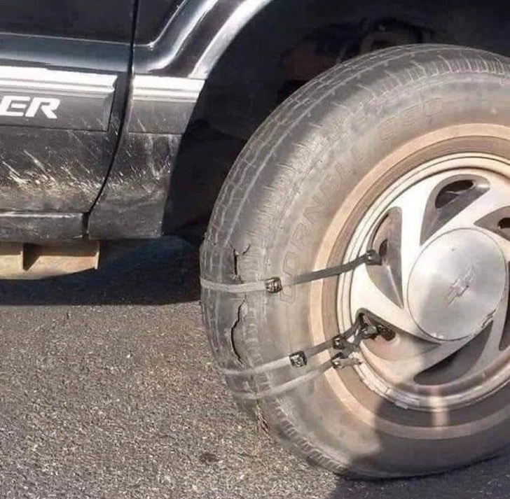 Illustration de l'article : Ces 30 personnes ont eu une soudaine envie de faire quelque chose de bête