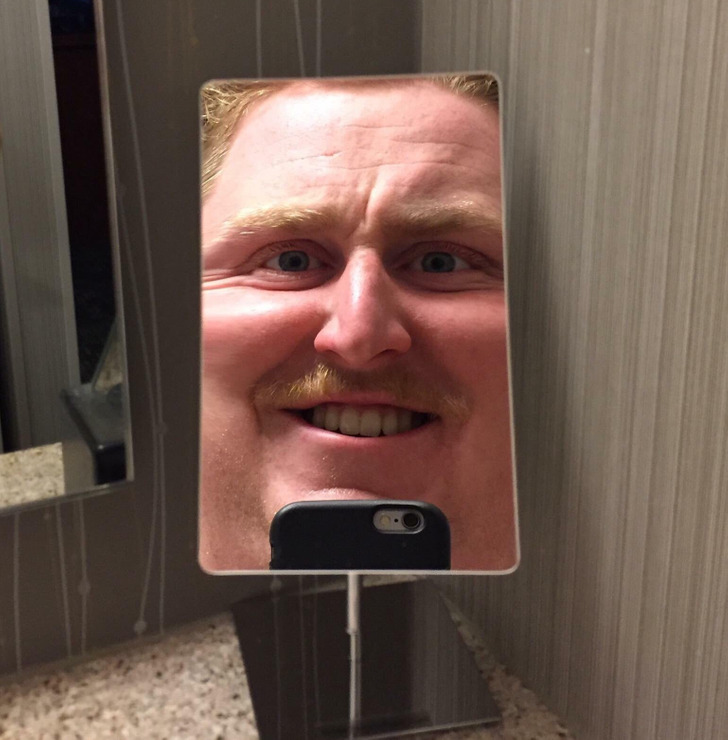 Illustration de l'article : Ces 18 photos illustrant de drôles de surprises dans les chambres d'hôtel