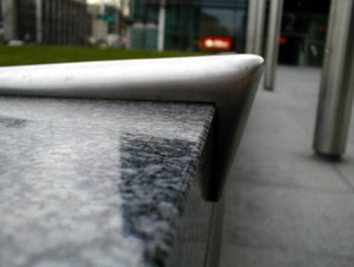 Illustration de l'article : 10 astuces employées dans les lieux publics pour conserver des comportements appropriés