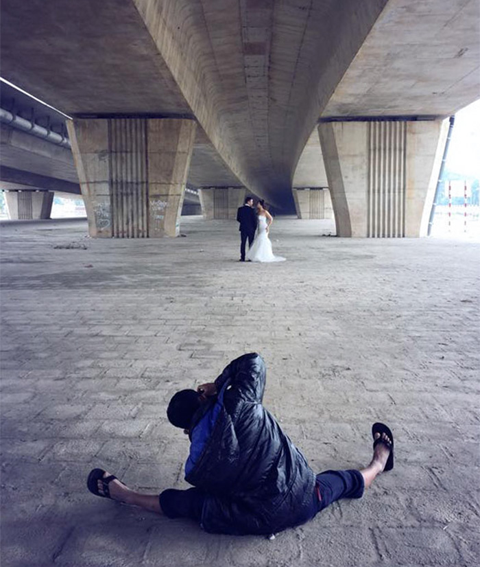 Illustration de l'article : Ces 20 photos qui montrent le dur métier de photographe de mariage