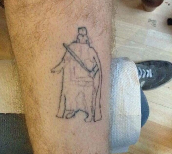 Illustration de l'article : Ces 15 personnes qui regrettent leur tatouage