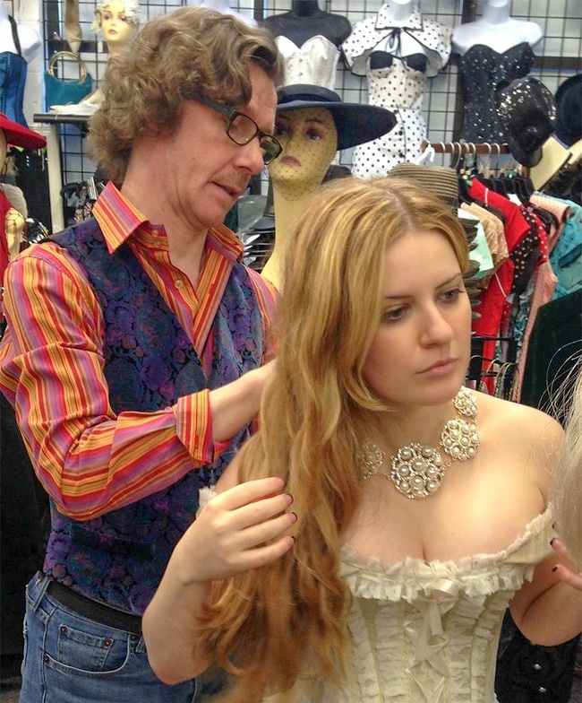 Illustration de l'article : Ces 24 personnes ont une ressemblance frappante avec un personnage connu